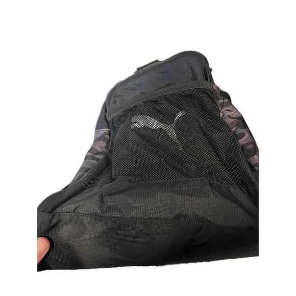 Puma Black Gray Duffel Bag 20"x12"x12" - Picture 6 of 7